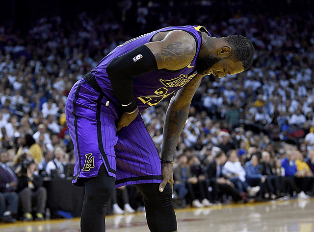 爱游戏网址 -欧联关键时刻再迎强敌，金州勇士队长鼓劲，主帅态度：球迷炸锅，团队化学反应显著 