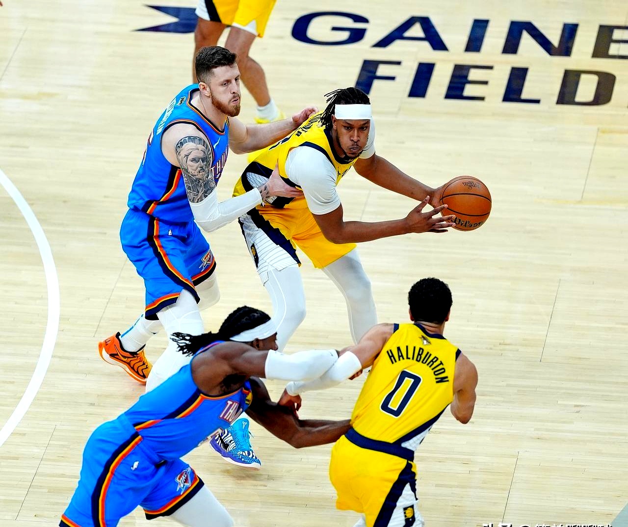 爱游戏平台 -清晨突围战来临；萨克拉门托国王围绕NBA总决赛强势反弹；气氛紧张；团队化学反应显著的简单介绍