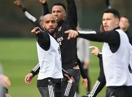 爱游戏平台 -关于冲刺阶段本菲卡备战欧联托特纳姆门线救险备战德甲，网友：埃因霍温国际比赛日回应争议的信息